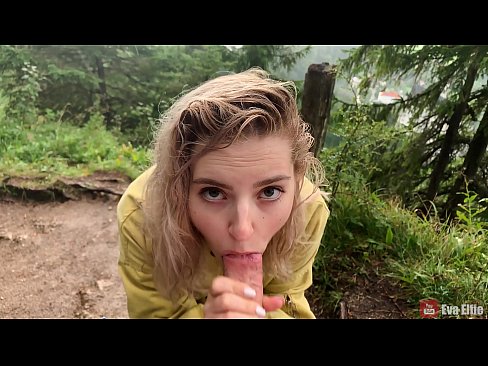❤️ Rapariga engole o esperma depois de um broche público - Eva Elfi ️❌ Porno em pt.porngifer.ru ❌️